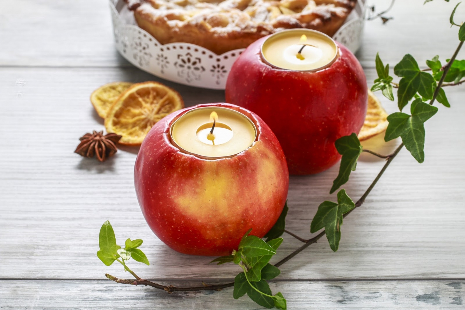 Az almagyertya egy igazán könnyen elkészíthető, őszi, DIY dekoráció.