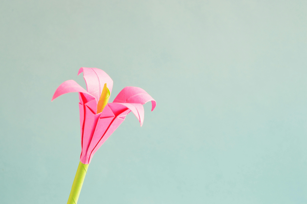 Origami, a papírhajtogatás japán művészete